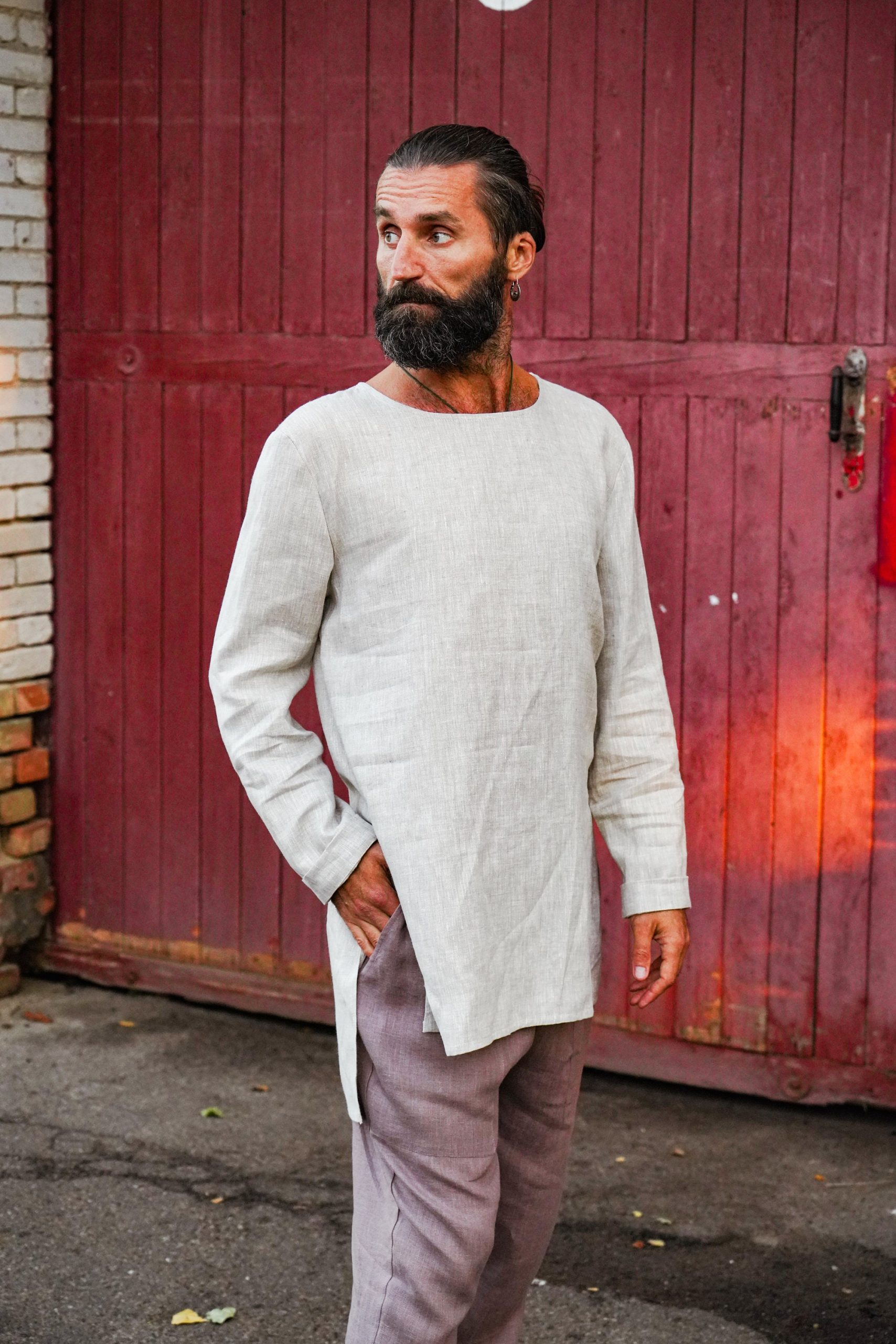 Linen T Shirt With Side Slits Men's Basic Linen T Shirt With Side Slits Men's Basic